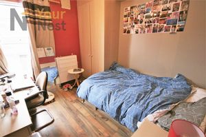 Bedroom- click for photo gallery